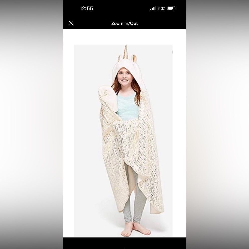 Justice unicorn/horse hooded blanket/throw/cape gold/white/cream